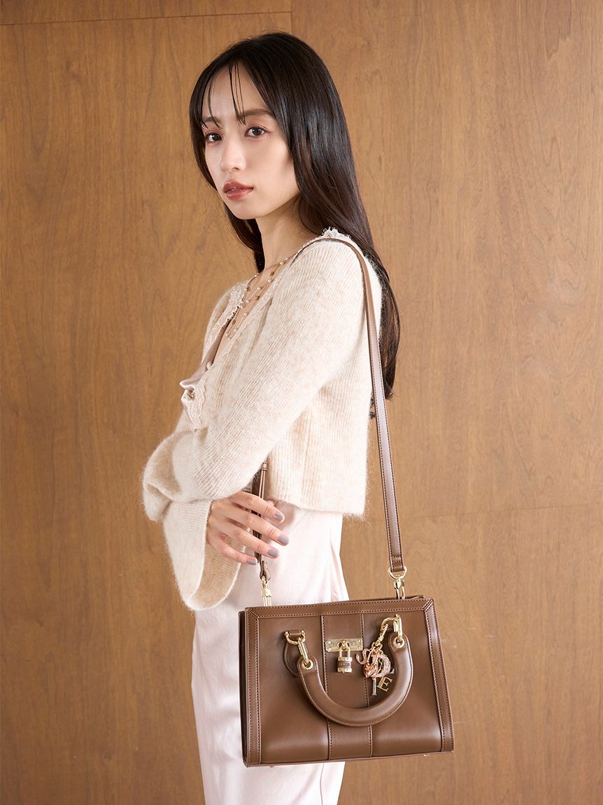 SNIDEL「スクエアパッドロックバッグ」|ハンドバッグ|