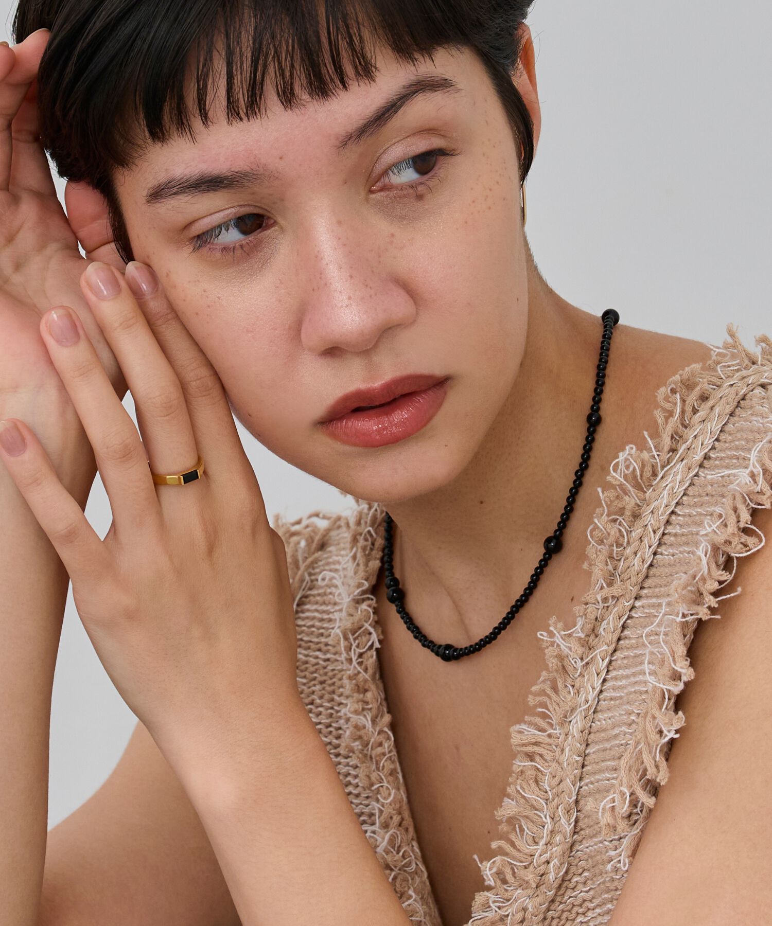 JUPITER「【SV】バケットカットオニキスミニマルリング/天然石/金属アレルギー対応　ゴールド」|リング|