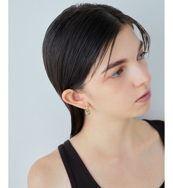 ete「チャーム ハグピアス バイカラー」|ピアス|