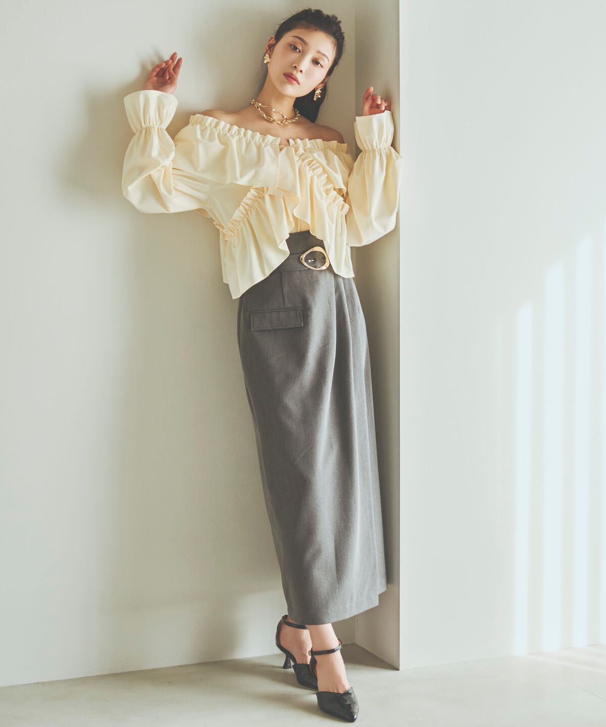 アンドクチュール「フリルクロスブラウス」|シャツ・ブラウス|