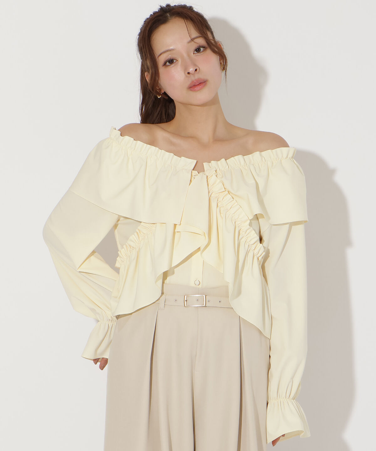 アンドクチュール「フリルクロスブラウス」|シャツ・ブラウス|