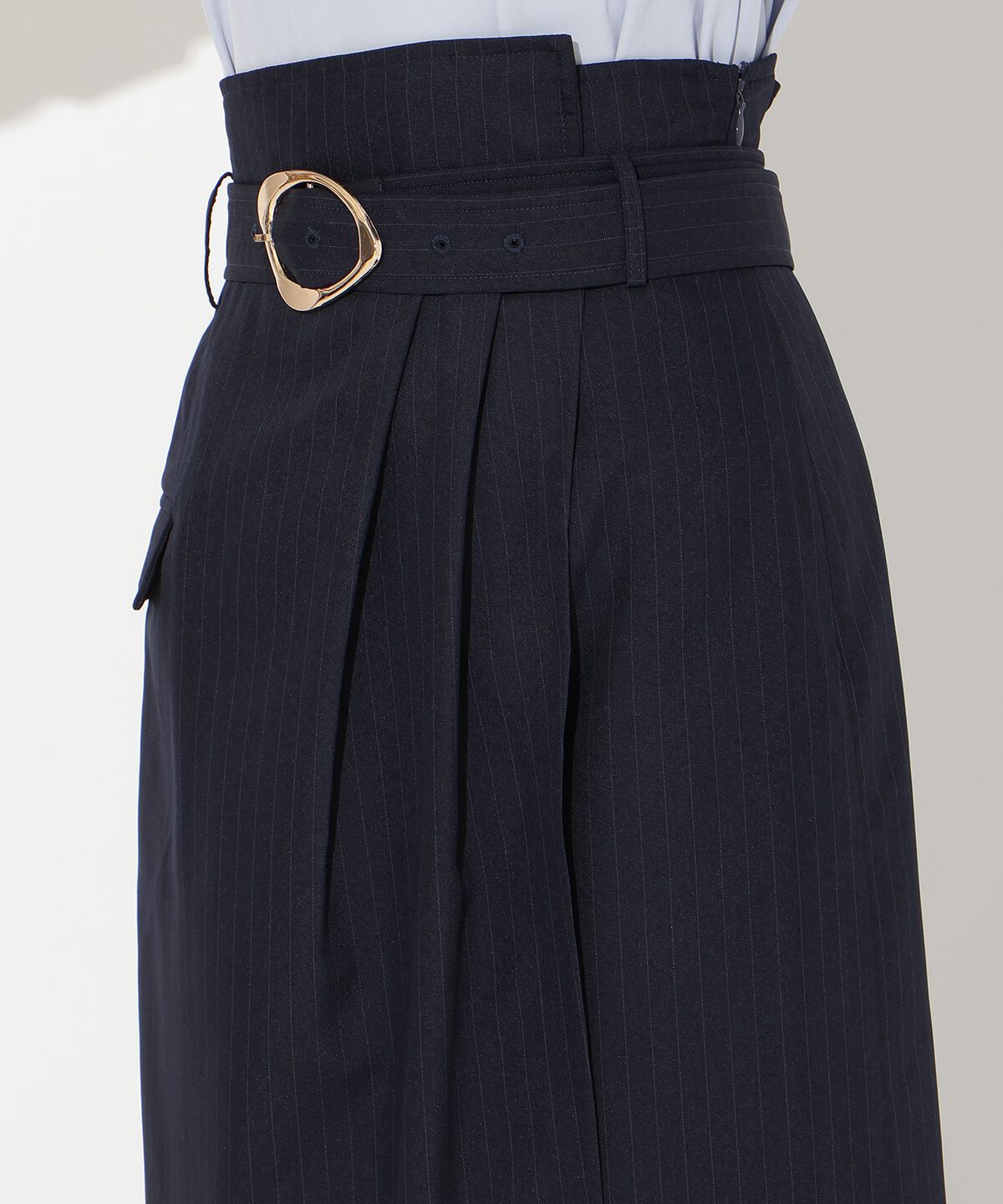 アンドクチュール「タックストレートスカート」|タイト|