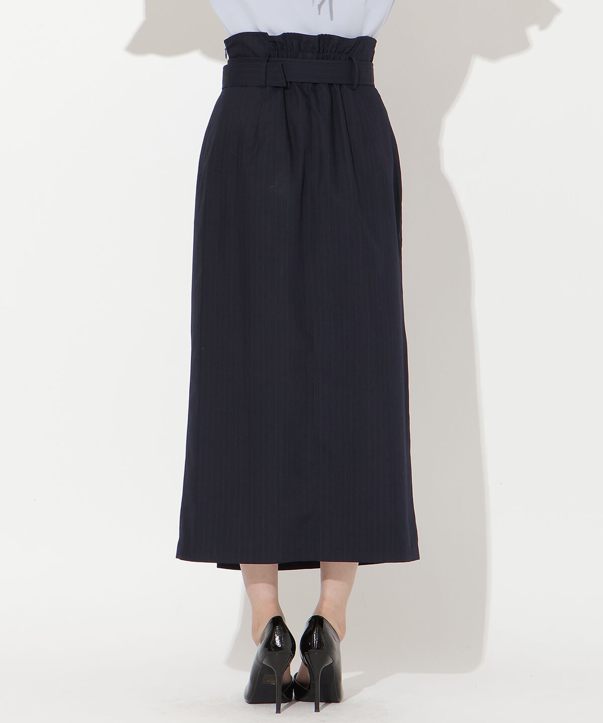 アンドクチュール「タックストレートスカート」|タイト|