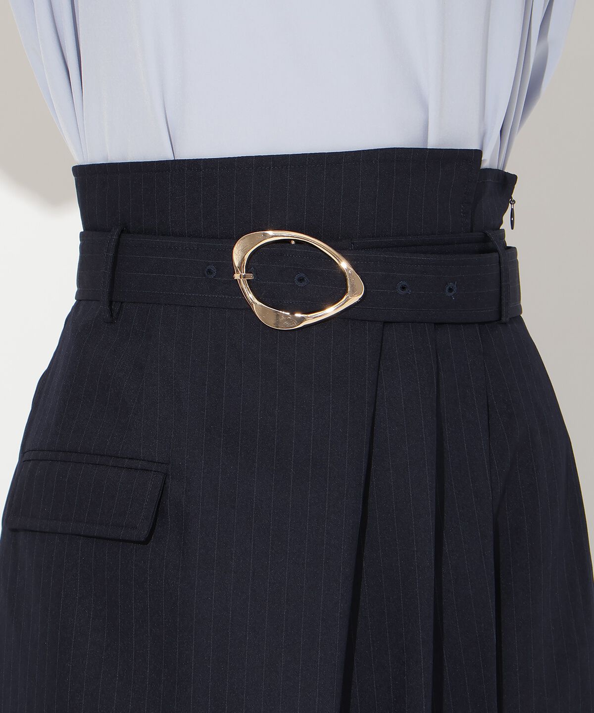 アンドクチュール「タックストレートスカート」|タイト|