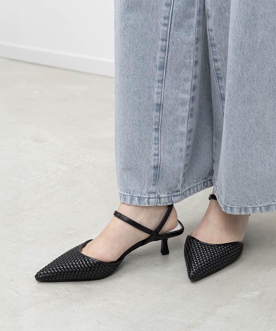  「ブレードデザインアンクルストラップパンプス」|パンプス|