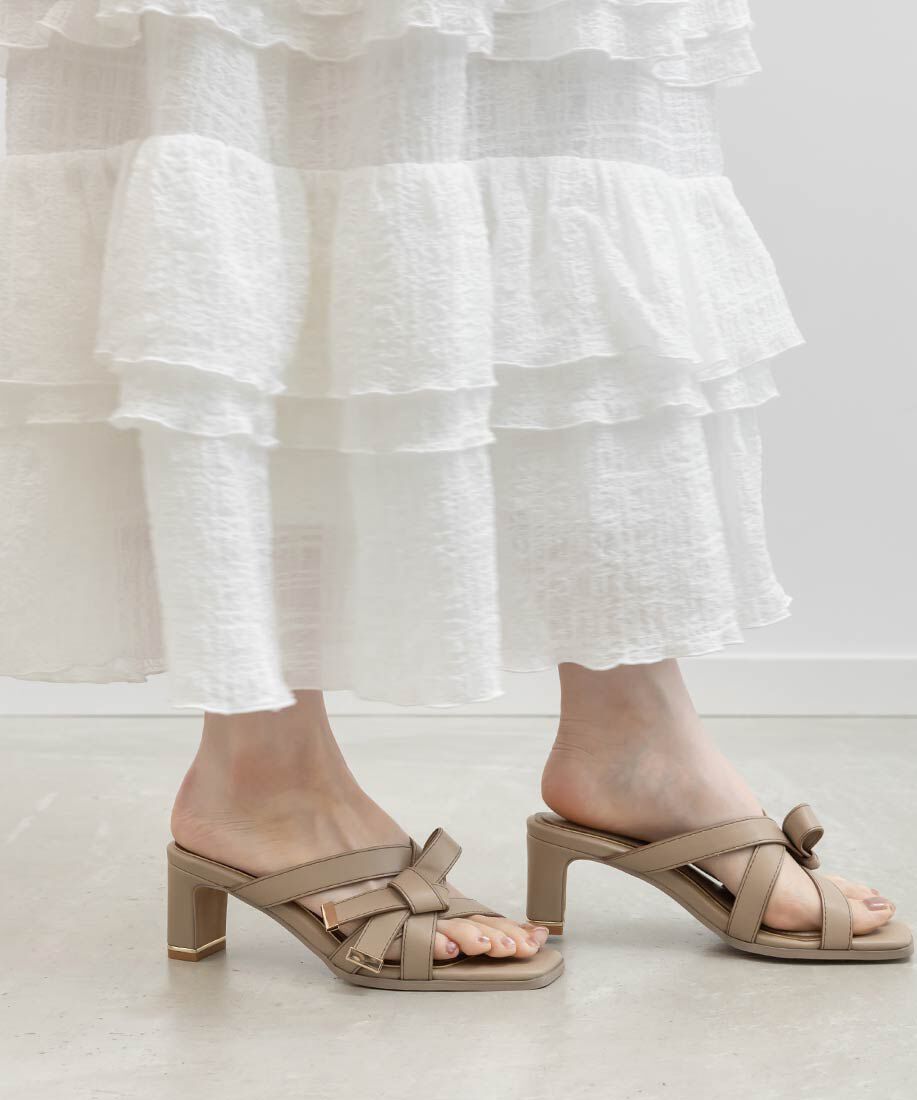  「アシンメトリーリボンミュールサンダル」|パンプス|