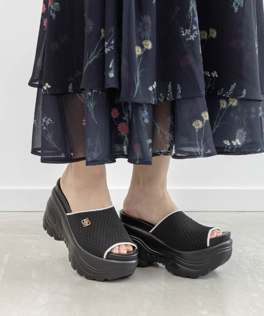  「【SUSTAINABLE】ニットボリュームソールサンダル」|サンダル|