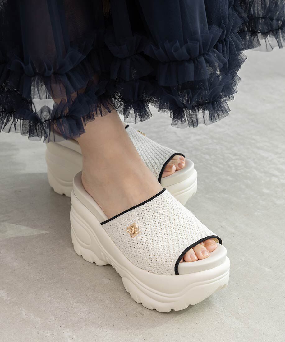  「【SUSTAINABLE】ニットボリュームソールサンダル」|サンダル|アイボリー