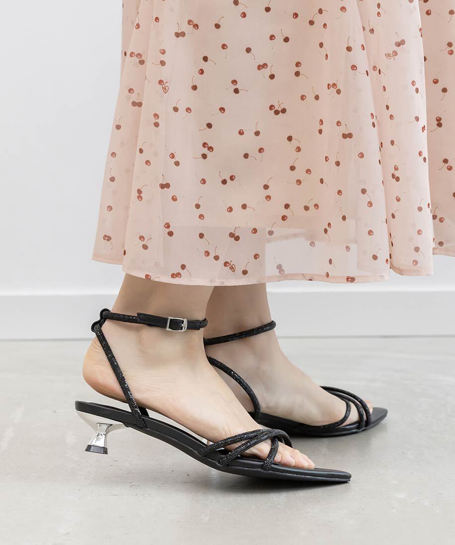  「ビジュークロスストラップサンダル」|サンダル|