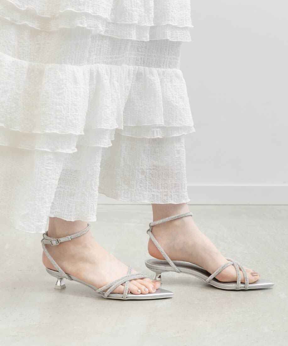  「ビジュークロスストラップサンダル」|サンダル|