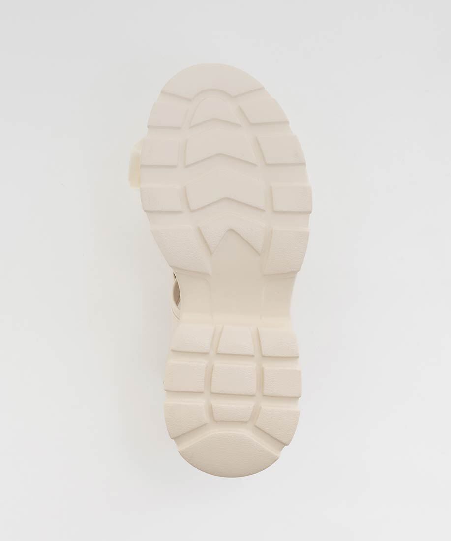  「ボリュームフリルスポーツサンダル」|サンダル|