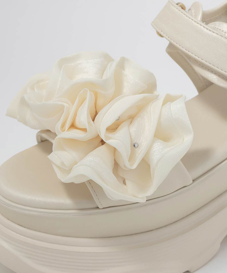  「ボリュームフリルスポーツサンダル」|サンダル|