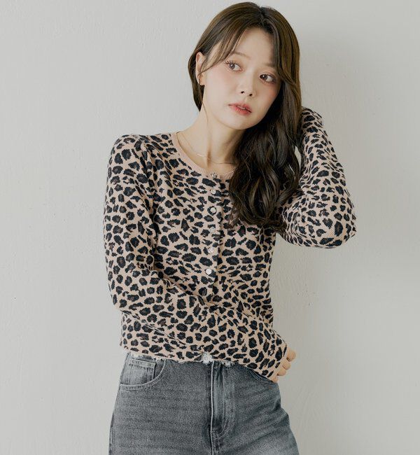  「【SALON by Chico】レオパード柄コンパクトカーディガン」|カーディガン|