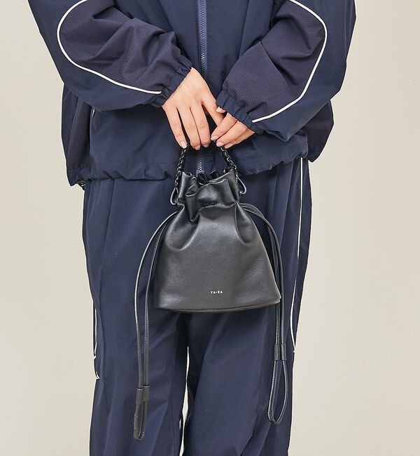 ABAHOUSE「【YArKA/ヤーカ】big size body bag / 横長ウエストポーチ」|ショルダー・メッセンジャー|ブラック