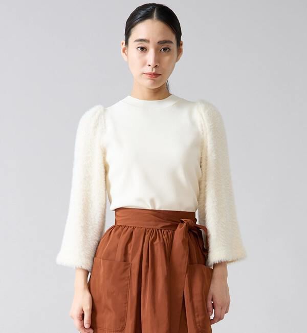 TIARA「フェザースリーブニット」|ニット・セーター|アイボリー