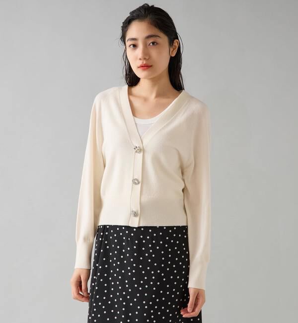 TIARA「ビジューボタンカーディガン」|ニット・セーター|ホワイト