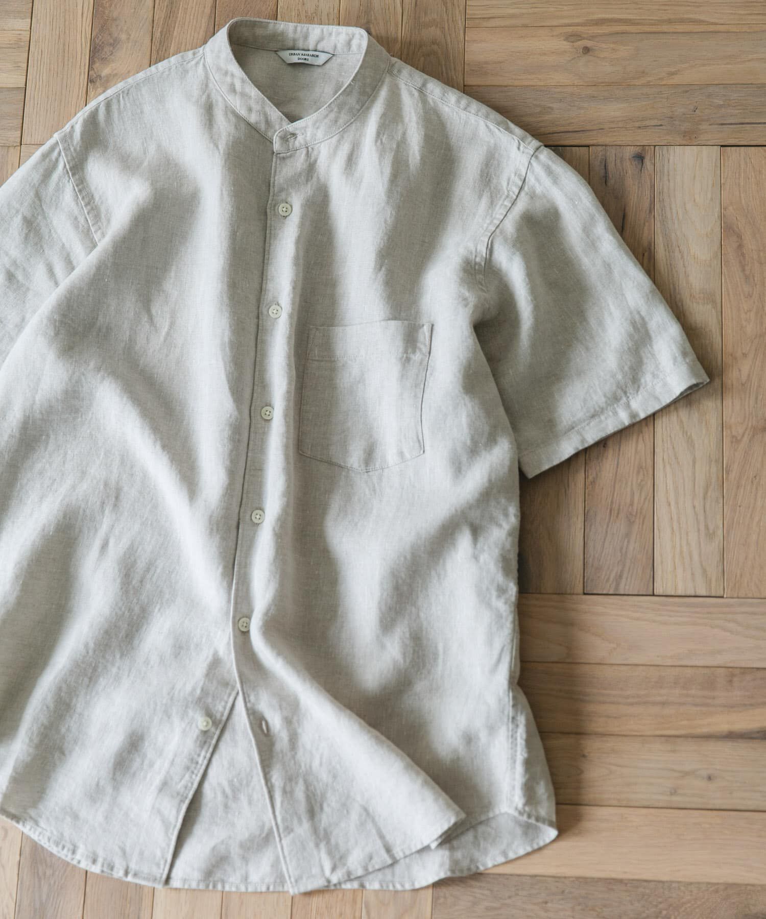 URBAN RESEARCH DOORS「『XLｻｲｽﾞ/WEB限定』ｼﾙｹｯﾄﾘﾈﾝ ﾊﾞﾝﾄﾞｶﾗｰｼｮｰﾄｽﾘｰ」|シャツ・ブラウス|