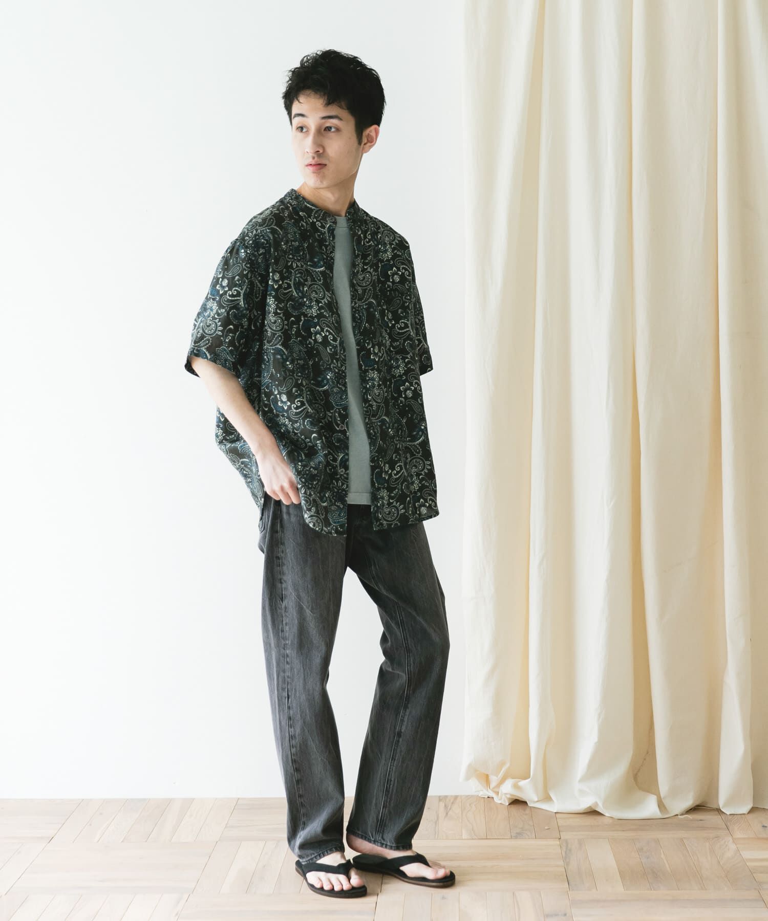 URBAN RESEARCH DOORS「『XLｻｲｽﾞ/WEB限定』ｼﾙｹｯﾄﾘﾈﾝ ﾊﾞﾝﾄﾞｶﾗｰｼｮｰﾄｽﾘｰ」|シャツ・ブラウス|