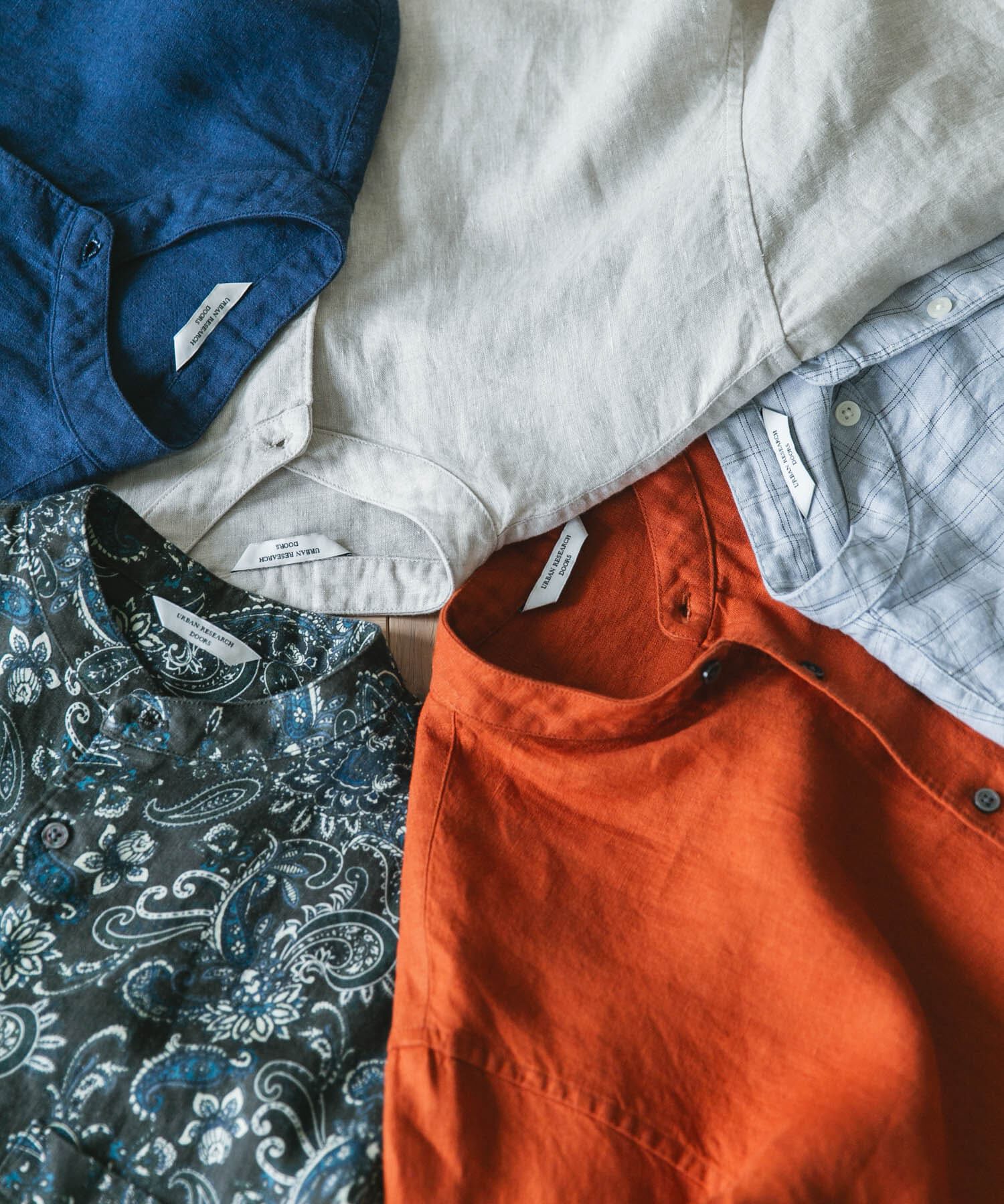 URBAN RESEARCH DOORS「『XLｻｲｽﾞ/WEB限定』ｼﾙｹｯﾄﾘﾈﾝ ﾊﾞﾝﾄﾞｶﾗｰｼｮｰﾄｽﾘｰ」|シャツ・ブラウス|