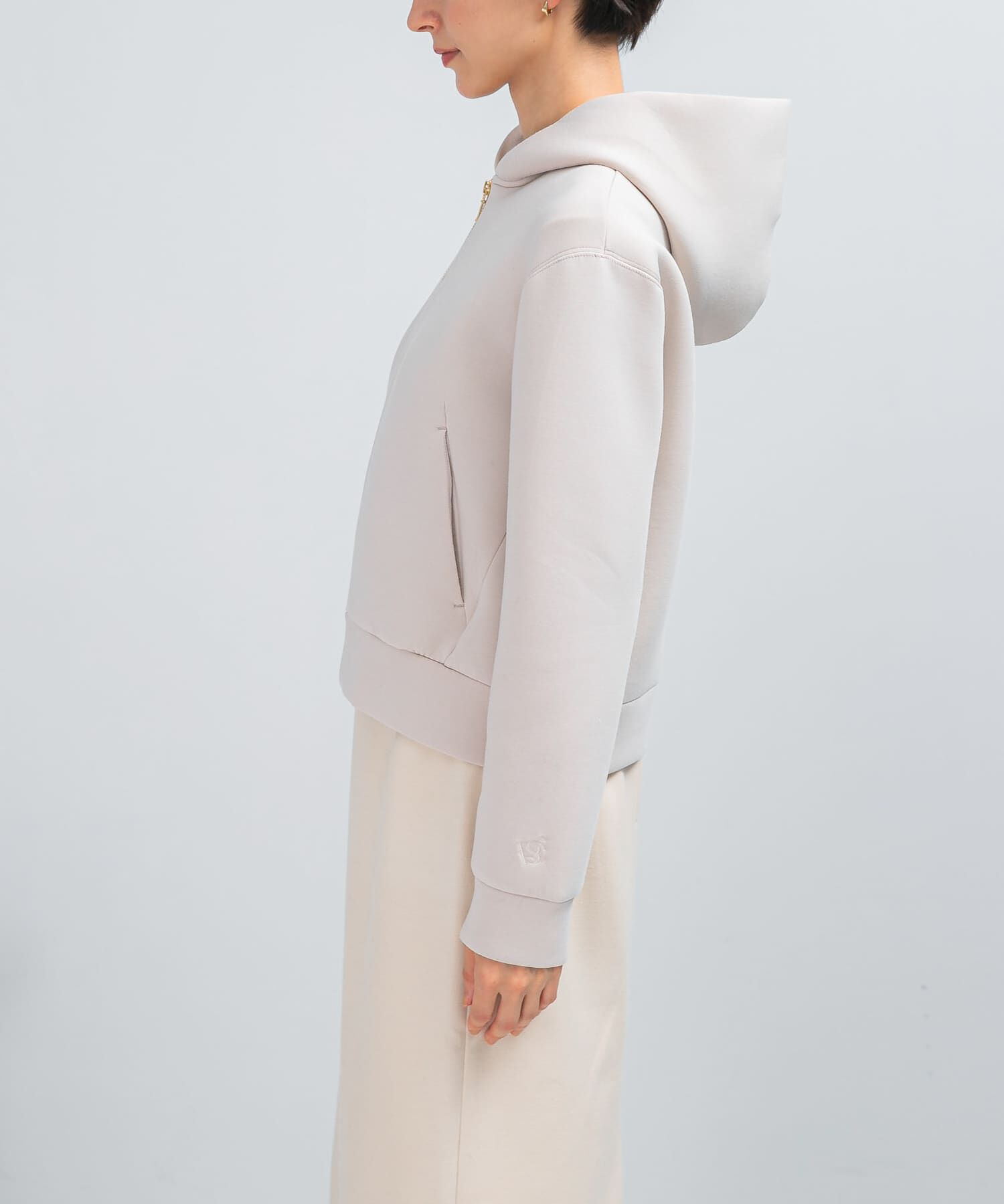 URBAN RESEARCH ROSSO「『WEB限定』刺繍ダンボールパーカー」|パーカー|