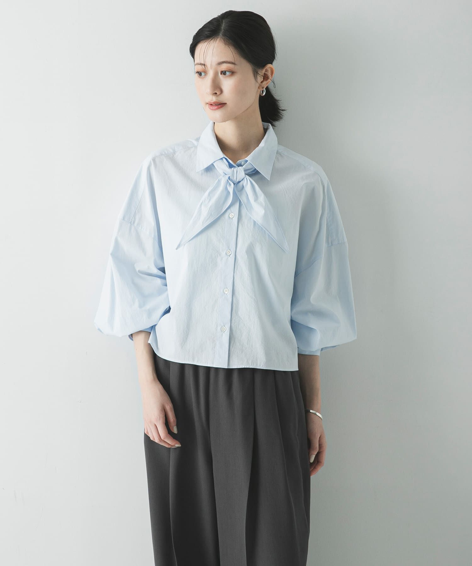 URBAN RESEARCH「スカーフ付きワイドショートシャツ」|シャツ・ブラウス|