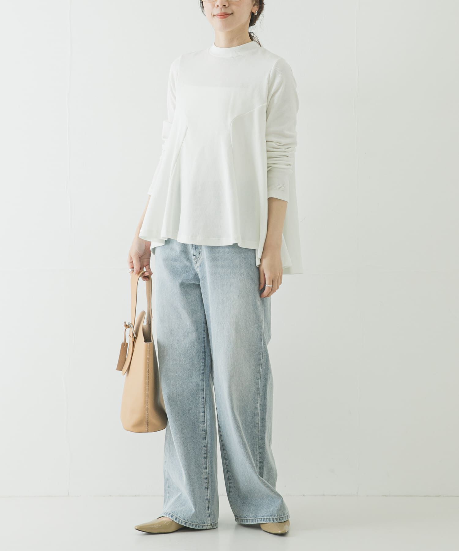 URBAN RESEARCH「NEW BALANCE　NB GREYペプラム長袖トップ」|Tシャツ・カットソー|