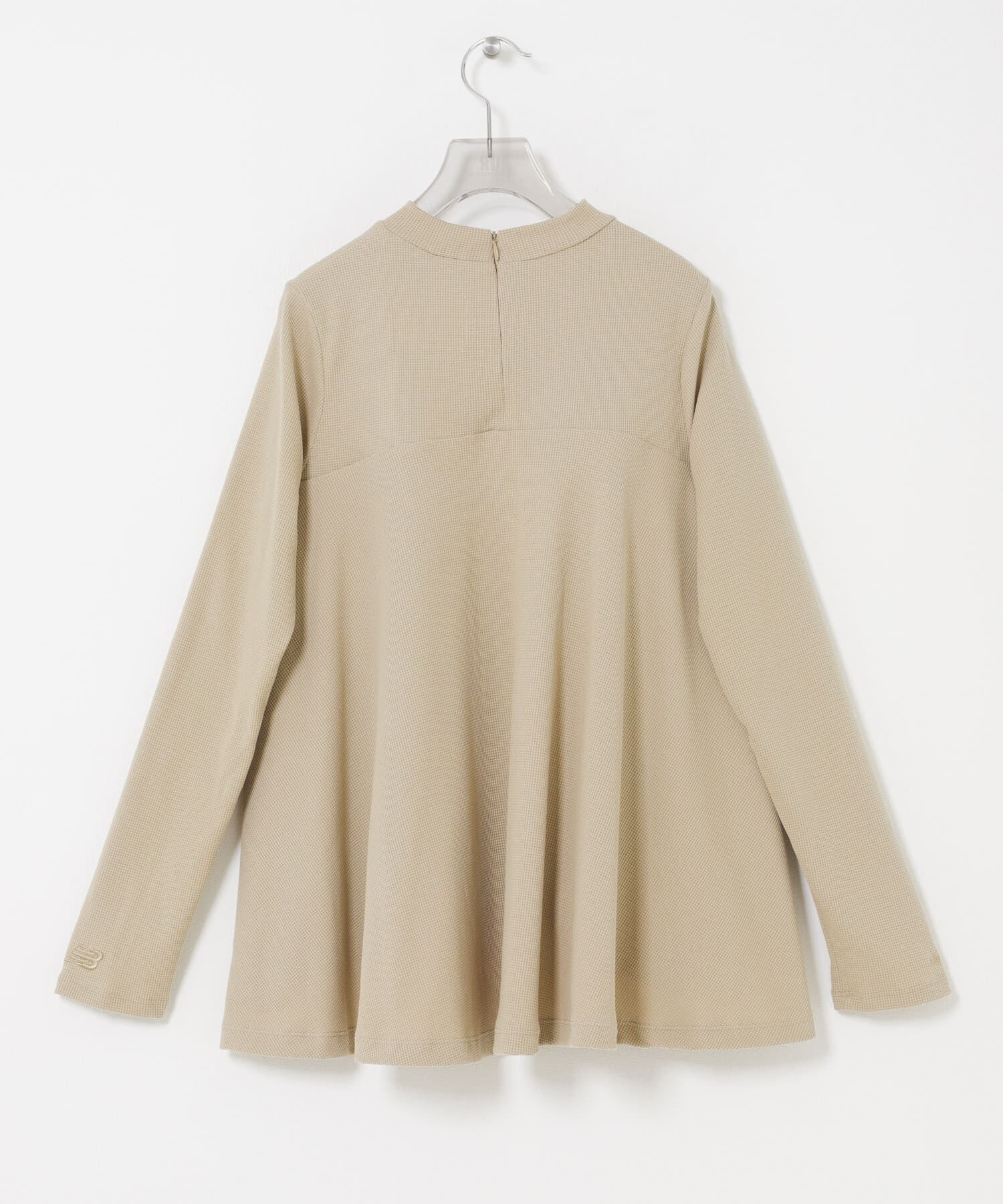 URBAN RESEARCH「NEW BALANCE　NB GREYペプラム長袖トップ」|Tシャツ・カットソー|