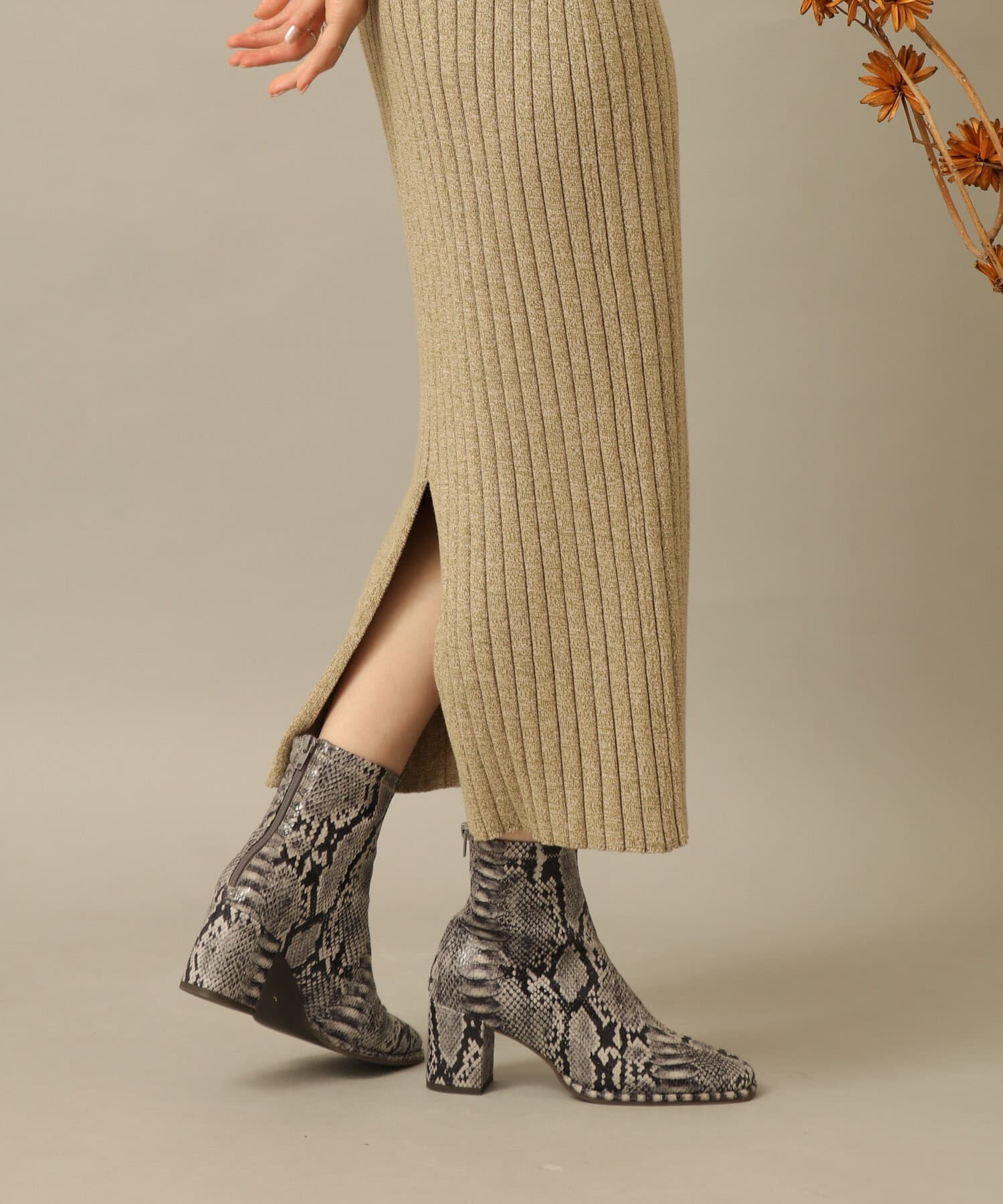 SENSE OF PLACE by URBAN RESEARCH「スクエアトウセンターシームストレッチブーツ」|ショートブーツ|