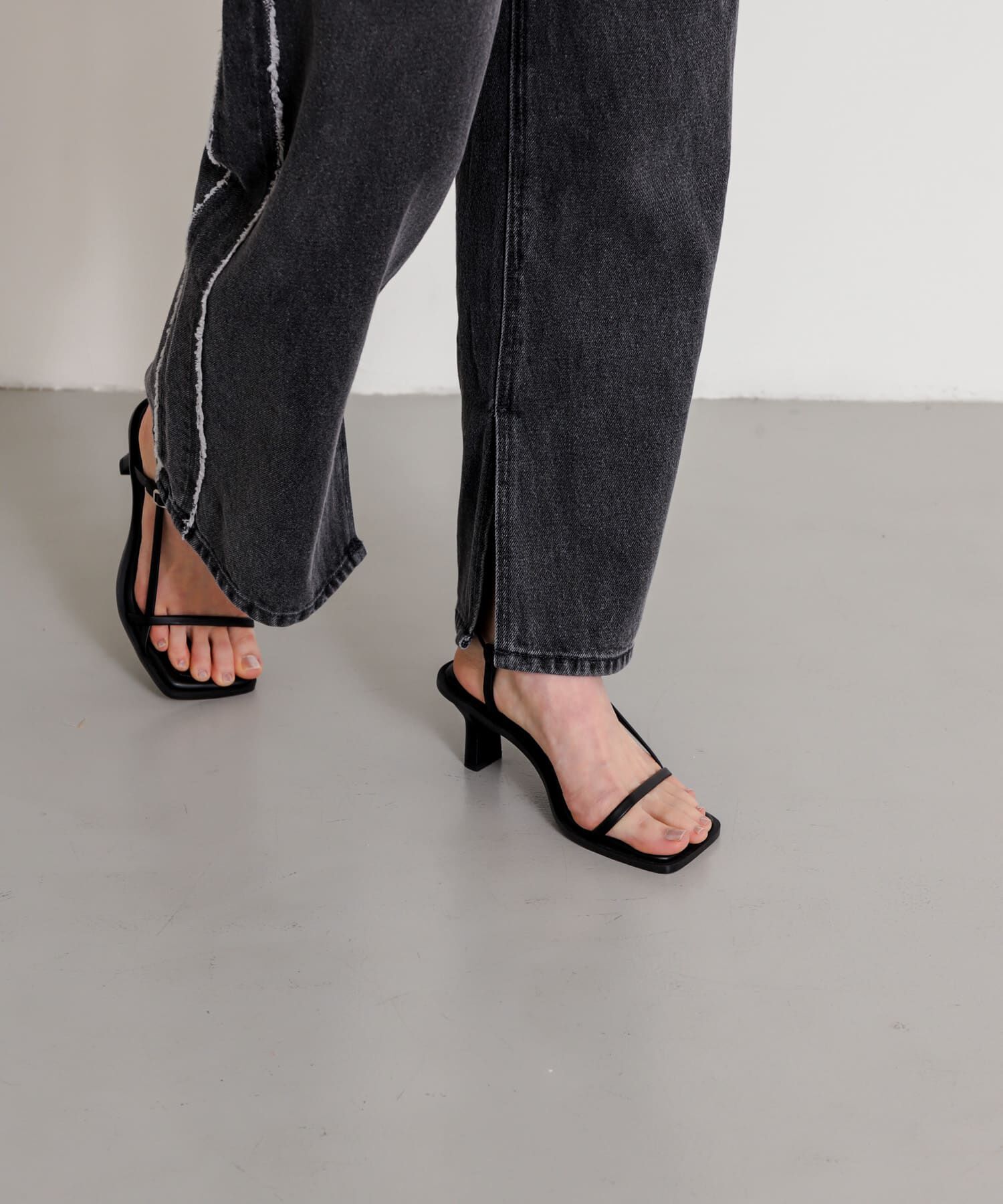 SENSE OF PLACE by URBAN RESEARCH「ワイドスクエアストラップサンダル」|サンダル|