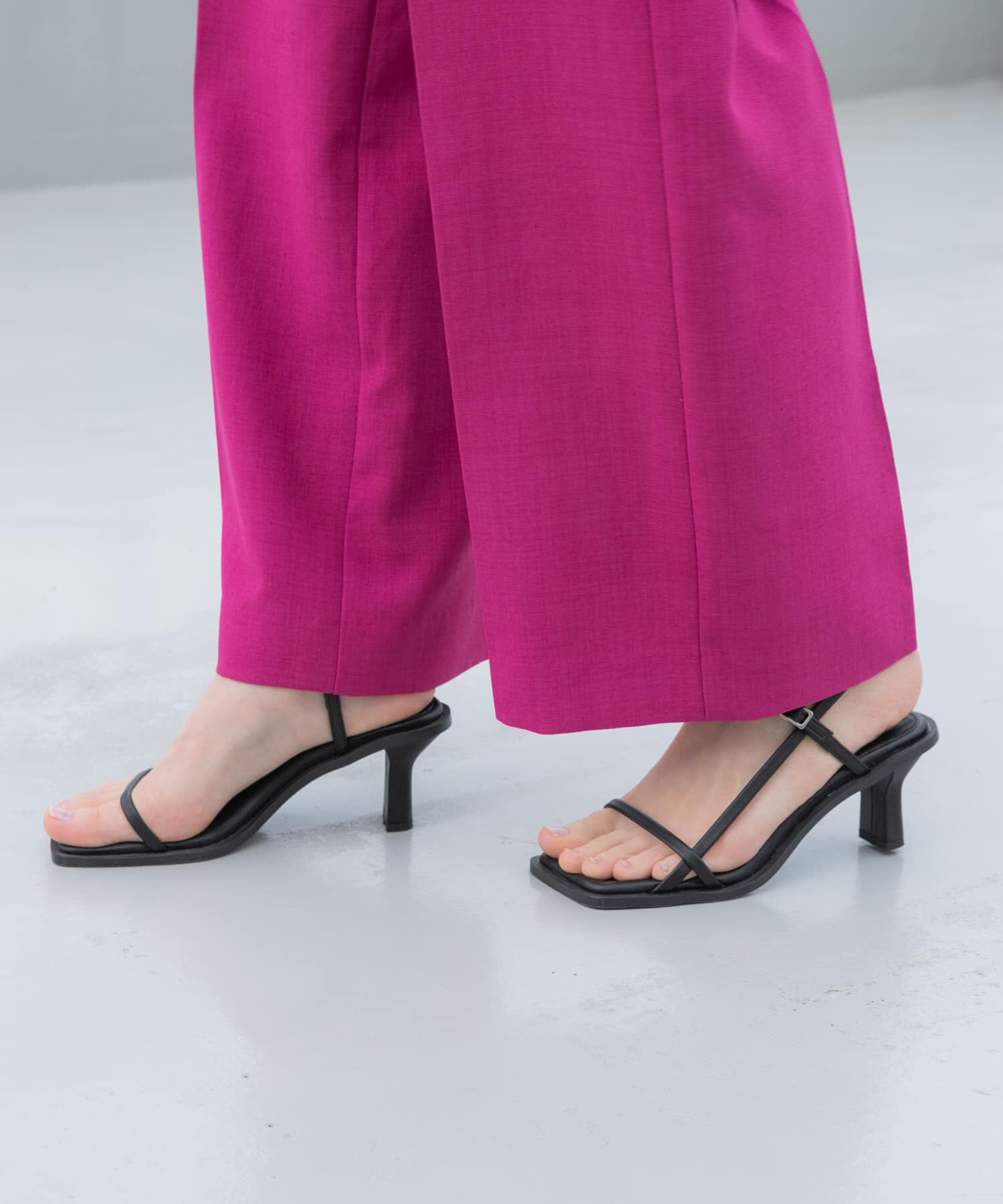 SENSE OF PLACE by URBAN RESEARCH「ワイドスクエアストラップサンダル」|サンダル|