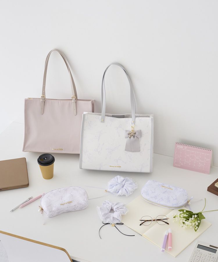 Maison de FLEUR「すずらんプリントスクエアトートバッグ」|トートバッグ|