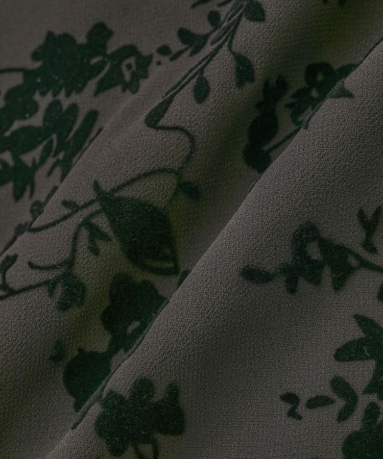 YECCA VECCA「ボタニカル柄フロッキープリントワンピース」|ワンピース|