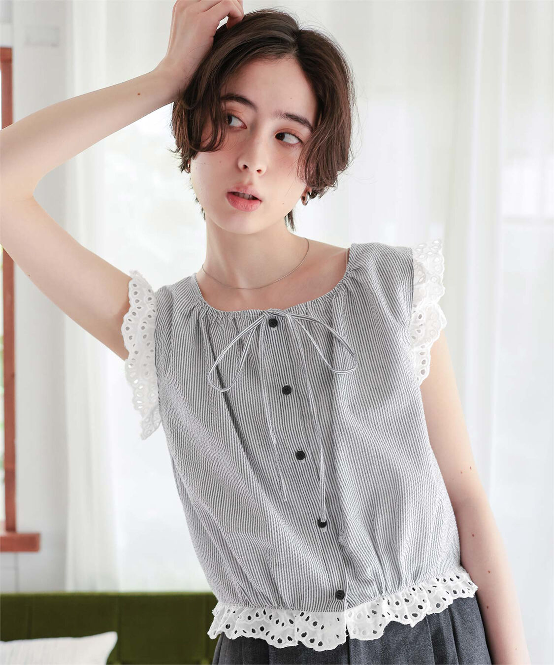 titivate「レースフリル付きノースリーブコンパクトブラウス」|シャツ・ブラウス|