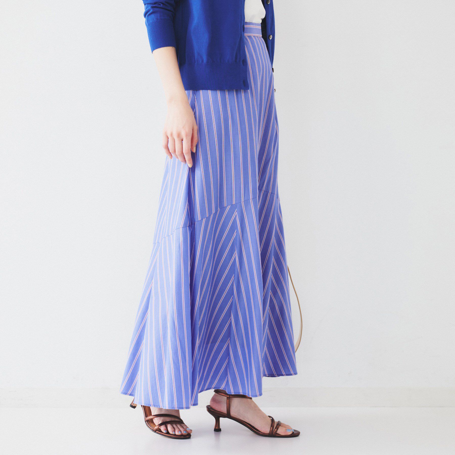 UNTITLED「【後ろウエストゴム/マーメイド】ストライプフレアスカート」|スカート|