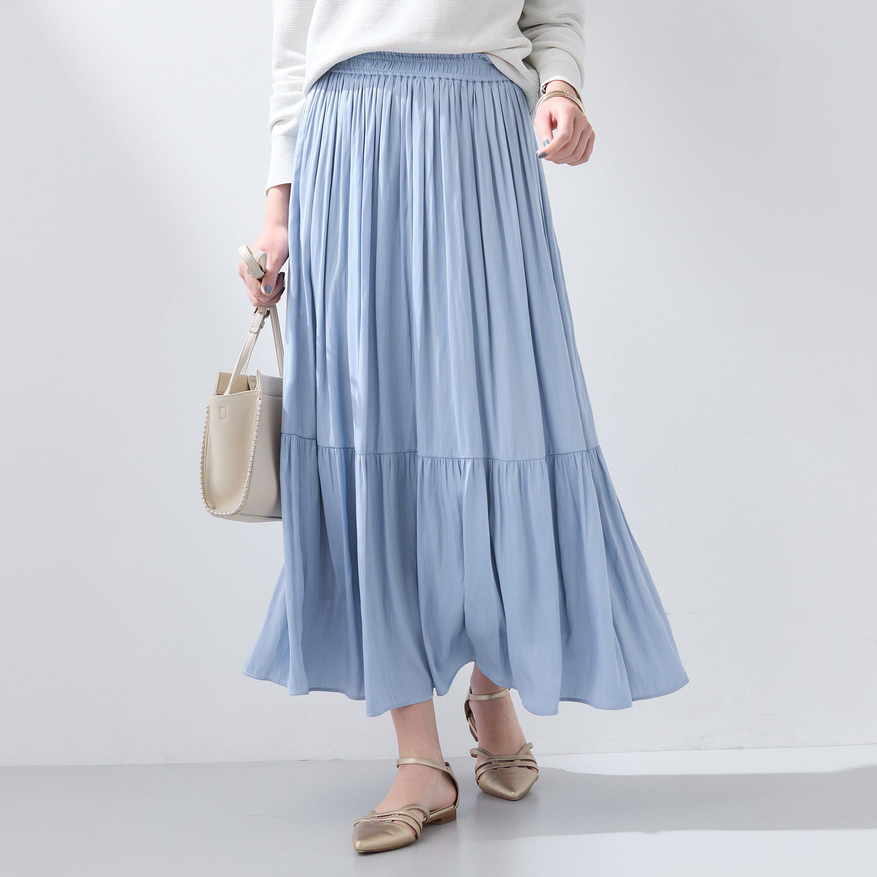 INDIVI「【洗える／丈調整可能】ギャザーフレアスカート」|スカート|サックスブルー(09