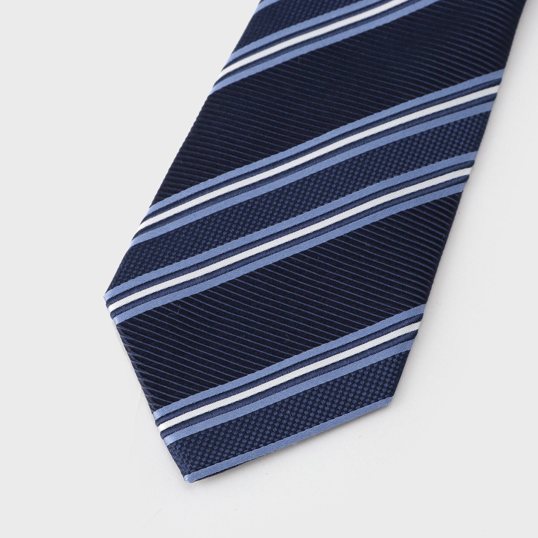 TAKEO KIKUCHI「【会話の増えるネクタイ】ベーシックストライプ　チェンジタイ」|ネクタイ・蝶ネクタイ|