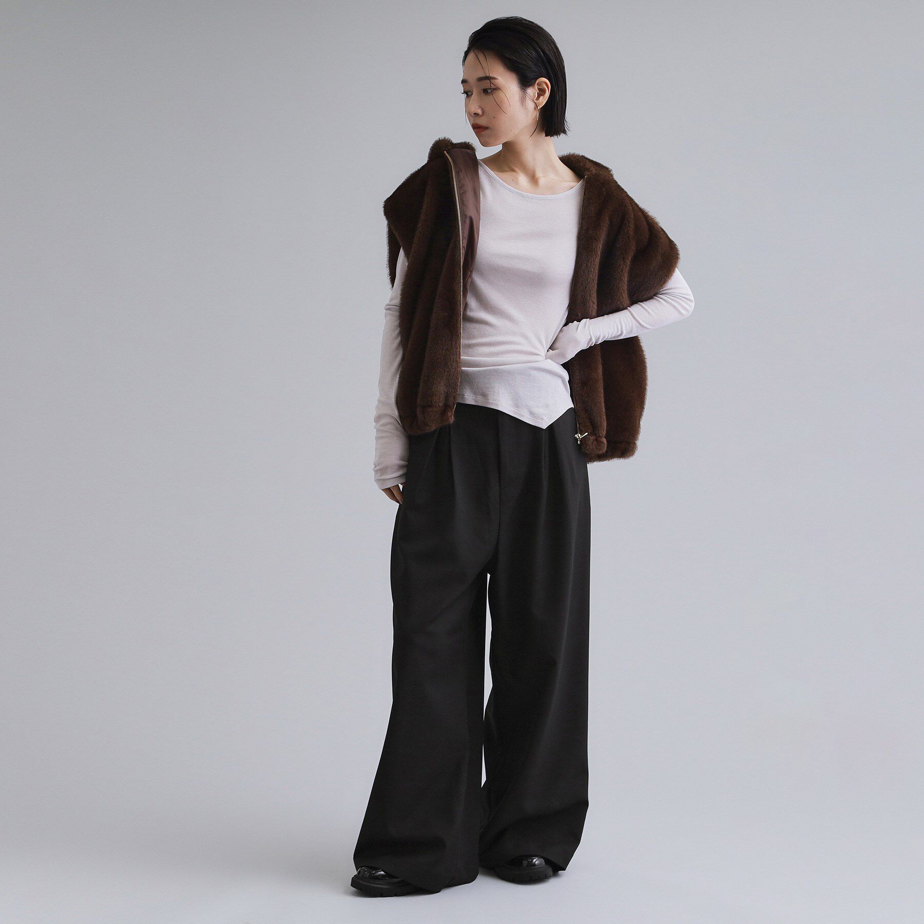 OPAQUE.CLIP「【es】ハイウエストタックワイドパンツ【洗濯機洗い可】」|その他|