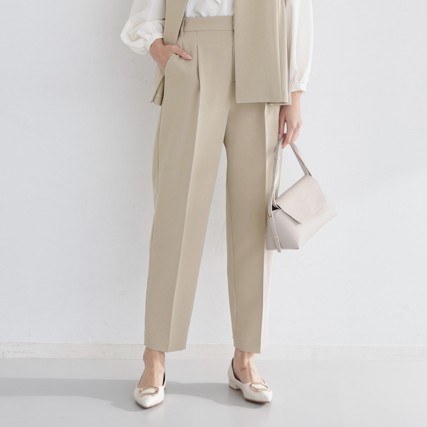 THE SHOP TK「【通勤・セレモニー】美脚シルエット ダブルクロステーパードパンツ/セットアップ可」|その他|ベージュ(052)
