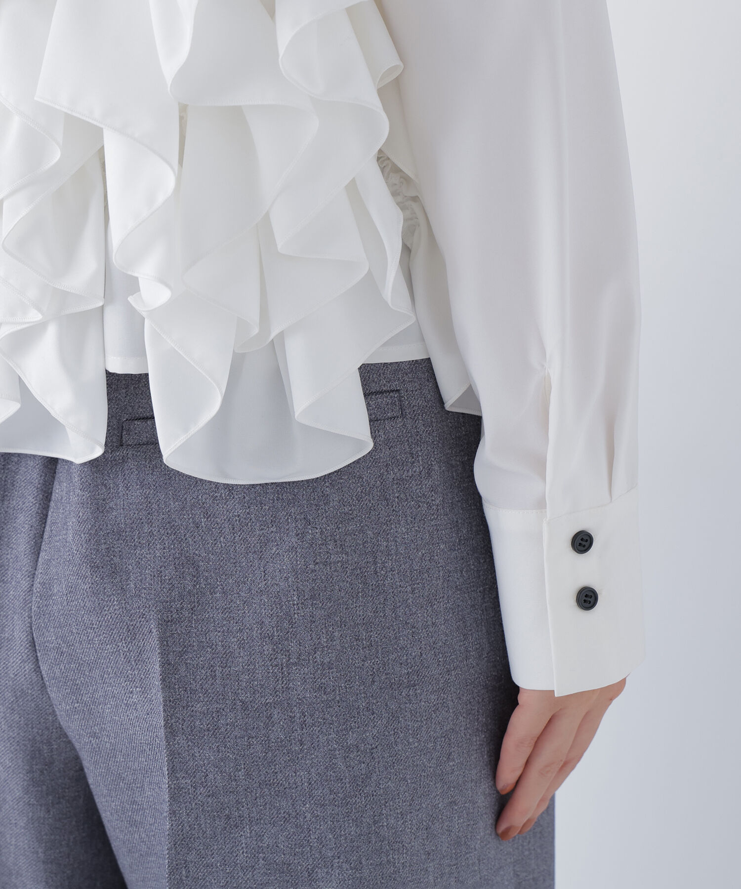  「ヘムデザインブラウス」|シャツ・ブラウス|