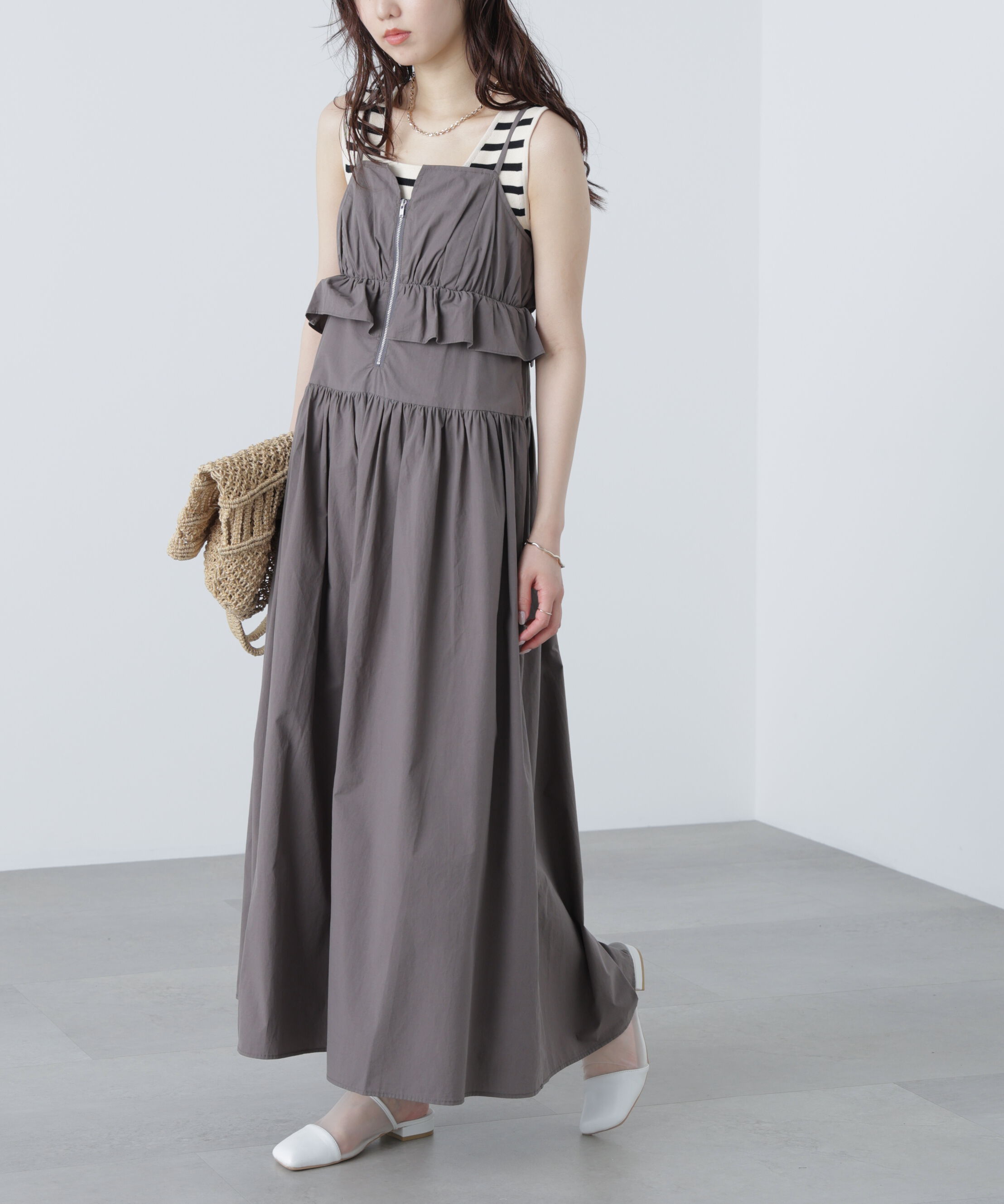  「ペプラムキャミティアードワンピース」|ワンピース|チャコールグ