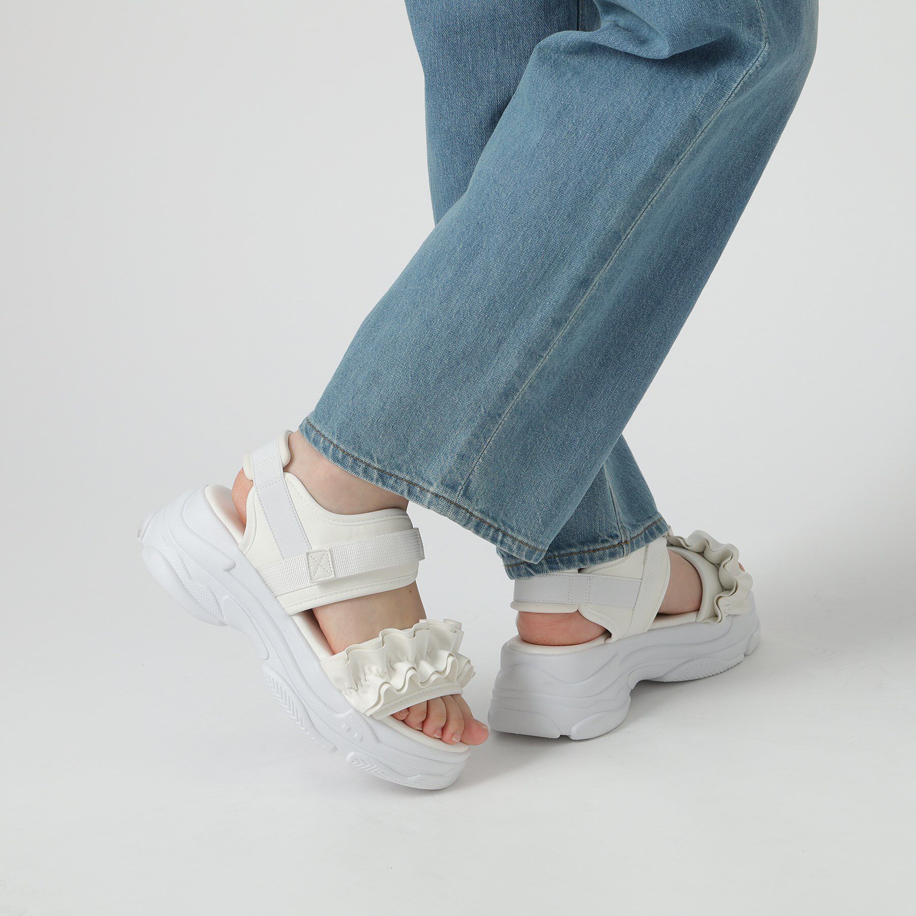 csT&P「厚底フリルスポサン」|サンダル|