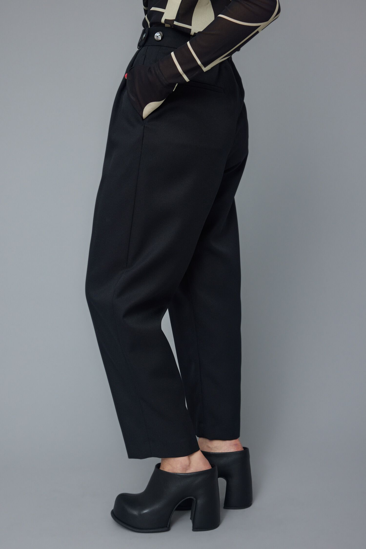 HeRIN.CYE「Thick belt pants」|その他|