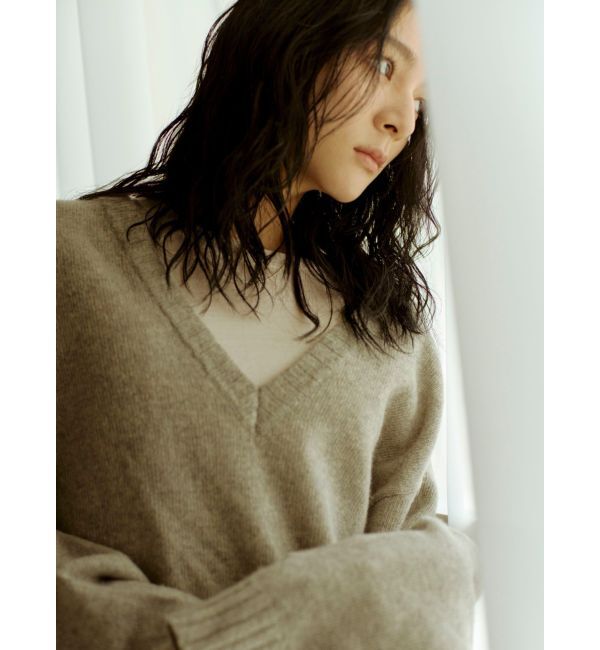 Ungrid「ラムウールVネックニット」|ニット・セーター|