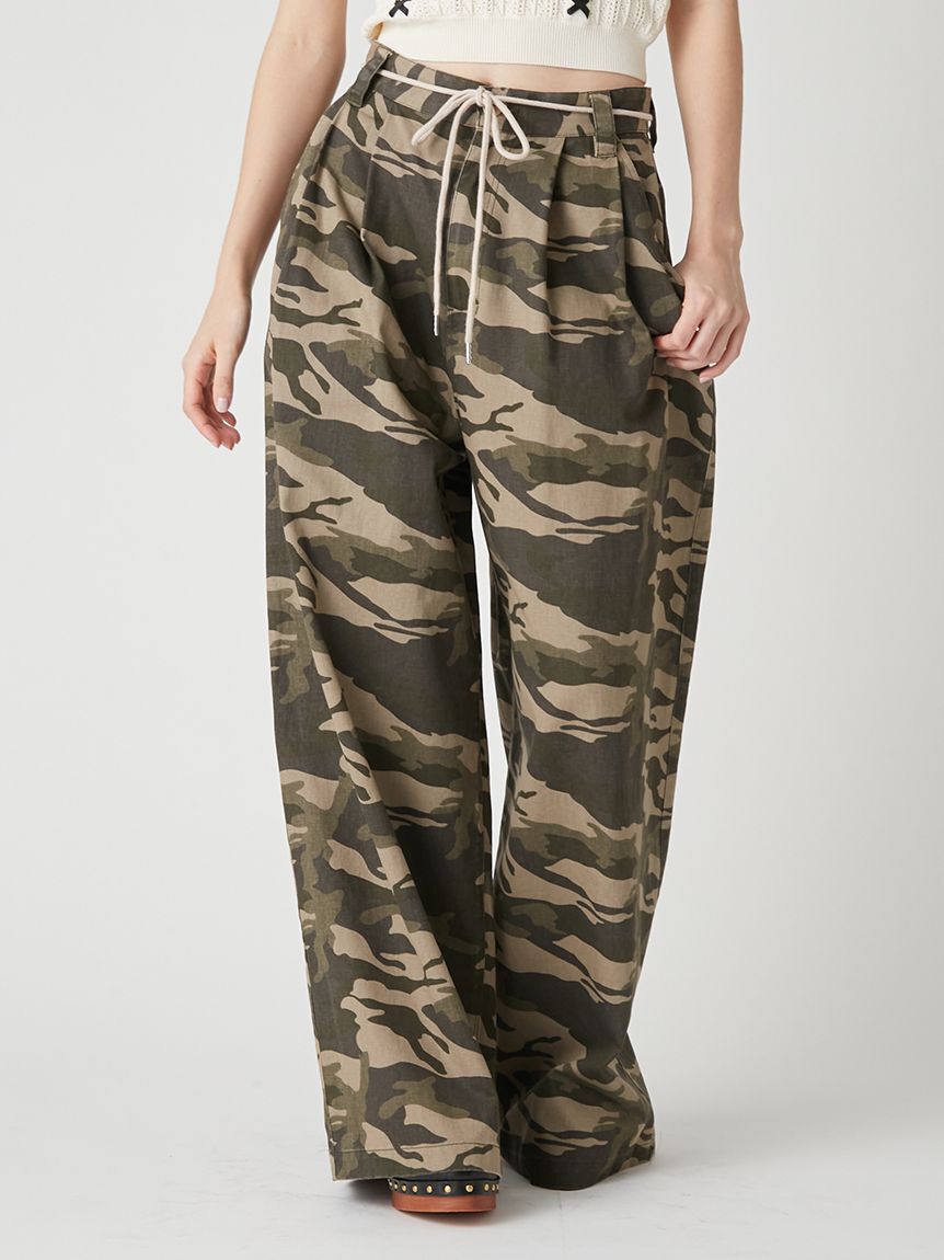 LILY BROWN「2タックワイドパンツ」|チノ|