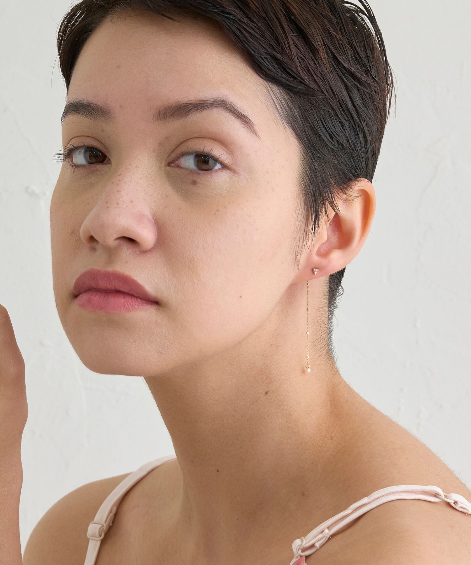 JUPITER「【K10】トライアングルダイヤモンドピアス」|ピアス|