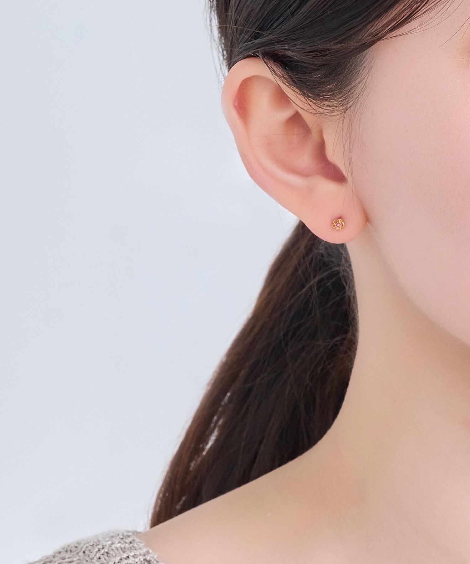 Phoebe「【金属アレルギー対応】プチフラワービジュースタッドピアス　ピンク/ニッケルフリー（片耳）」|ピアス|