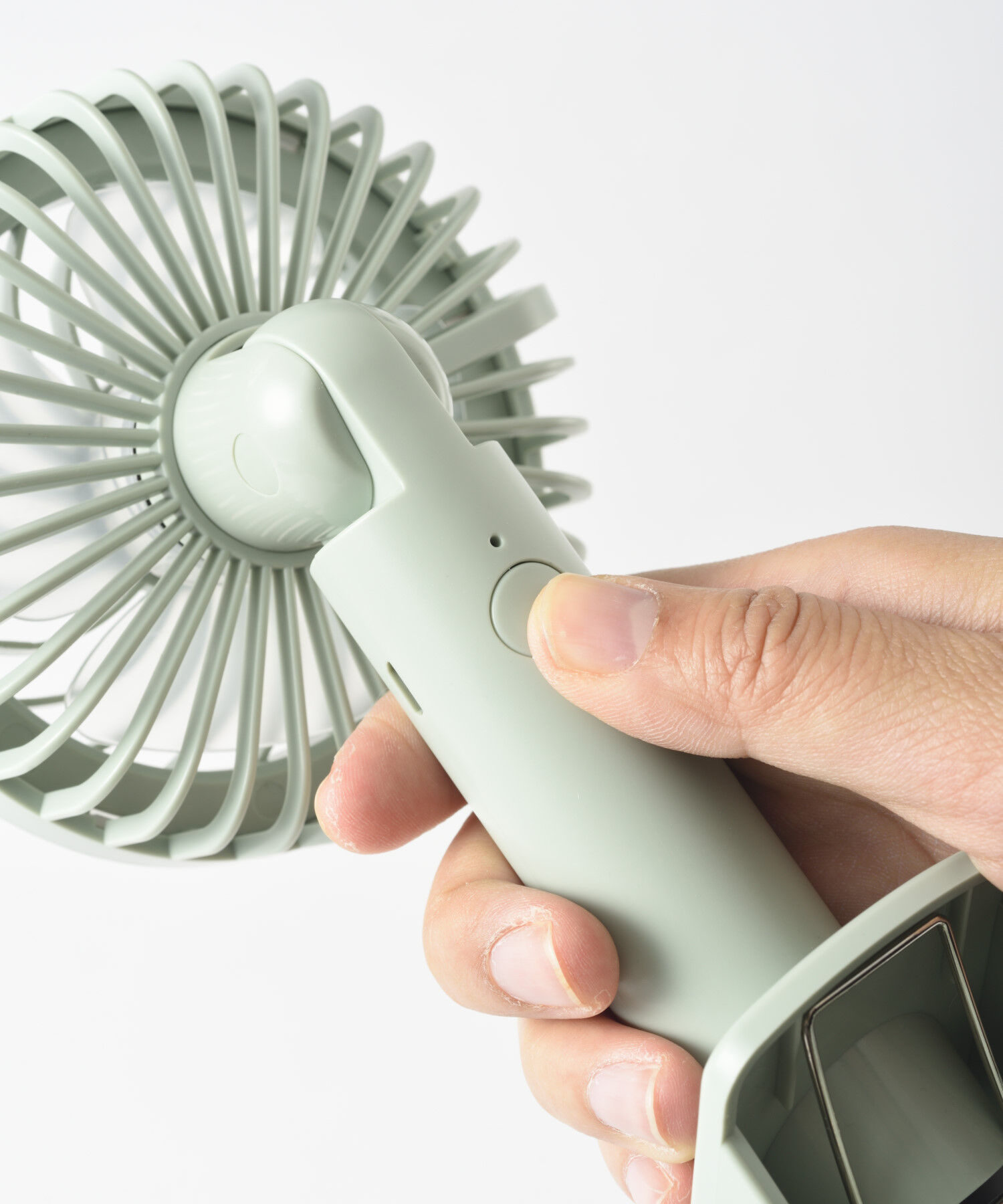 BRUNO「ポータブルクリップライトファン」|電化製品|