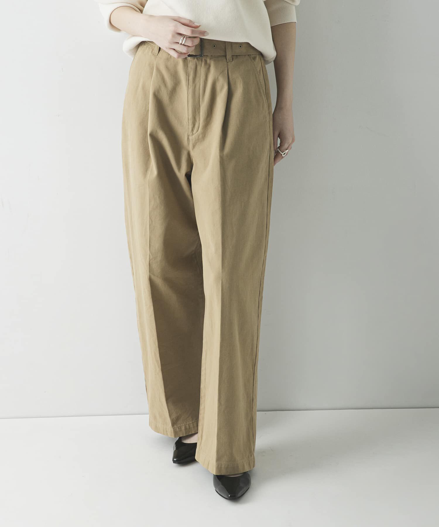 URBAN RESEARCH「『3サイズ展開』ベルト付きタックワイドチノパンツ」|その他|