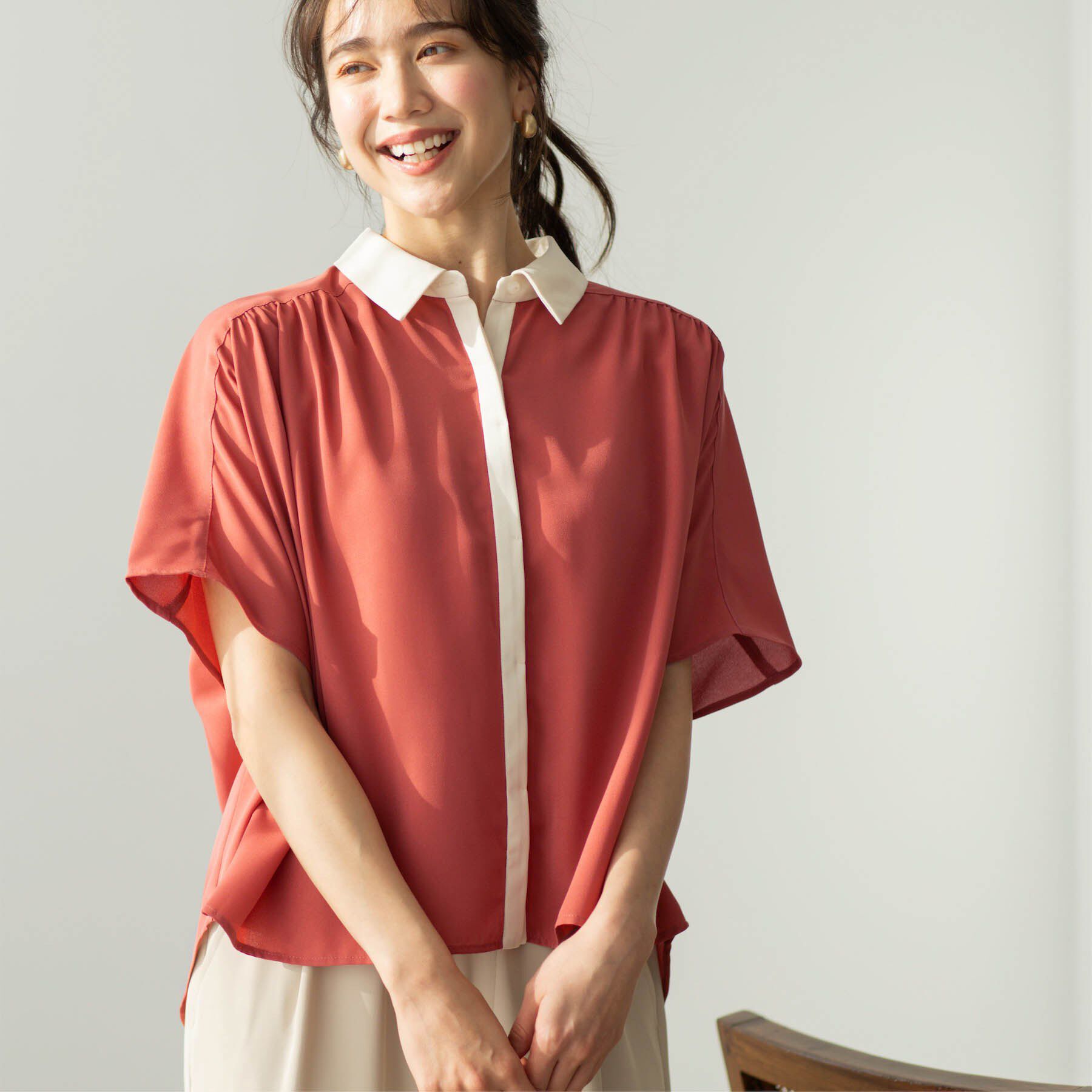 SHOO･LA･RUE「バイカラードルマンブラウス」|シャツ・ブラウス|オレンジ(569)