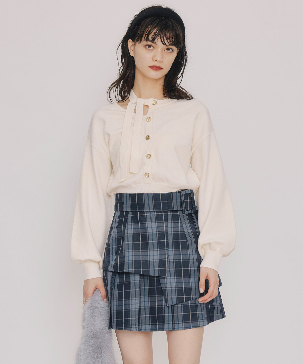 REDYAZEL「アシメカットデザインニットプルオーバー」|ニット・セーター|